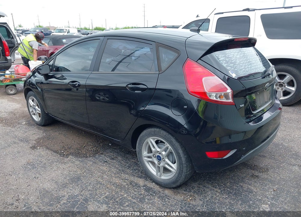2018 FORD FIESTA SE VIN: 3FADP4EJXJM106305