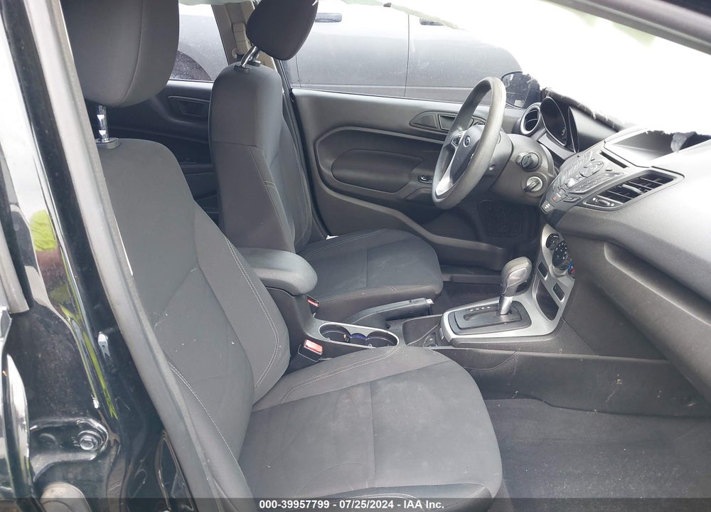 2018 FORD FIESTA SE VIN: 3FADP4EJXJM106305