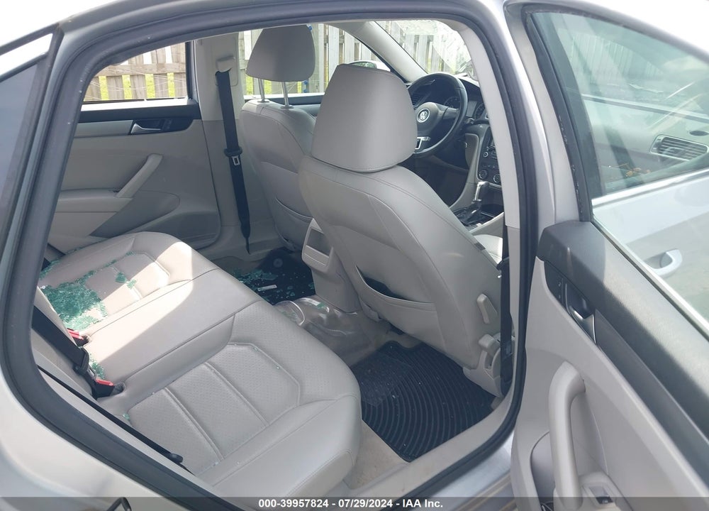 2014 VOLKSWAGEN PASSAT 1.8T WOLFSBURG EDITION VIN: 1VWAS7A3XEC036054