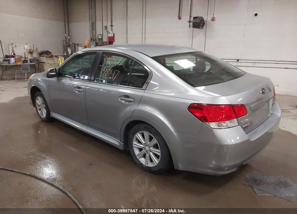 2011 SUBARU LEGACY 2.5I PREMIUM VIN: 4S3BMBG65B3215930