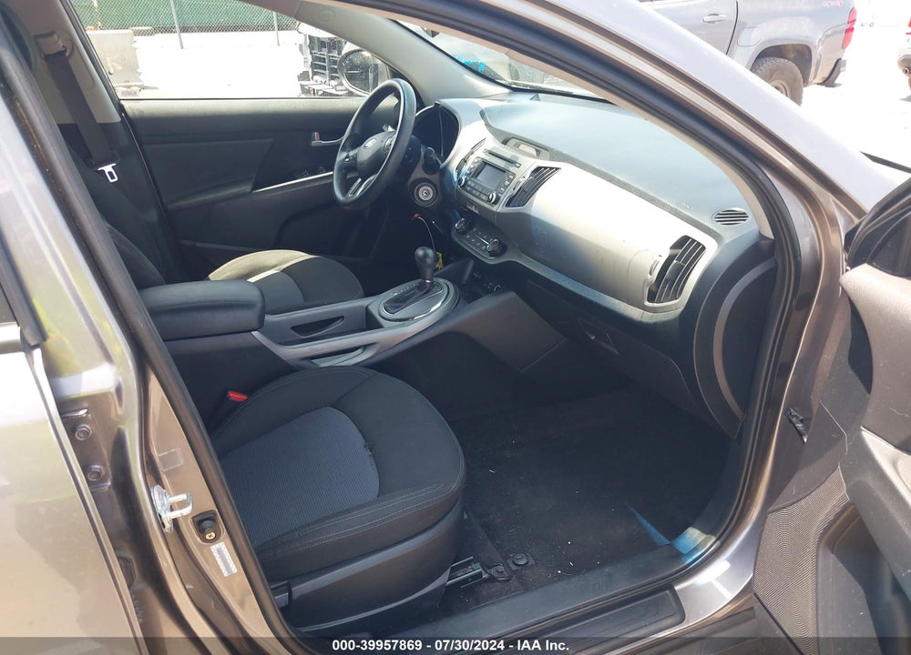 2015 KIA SPORTAGE LX VIN: KNDPB3AC7F7738865