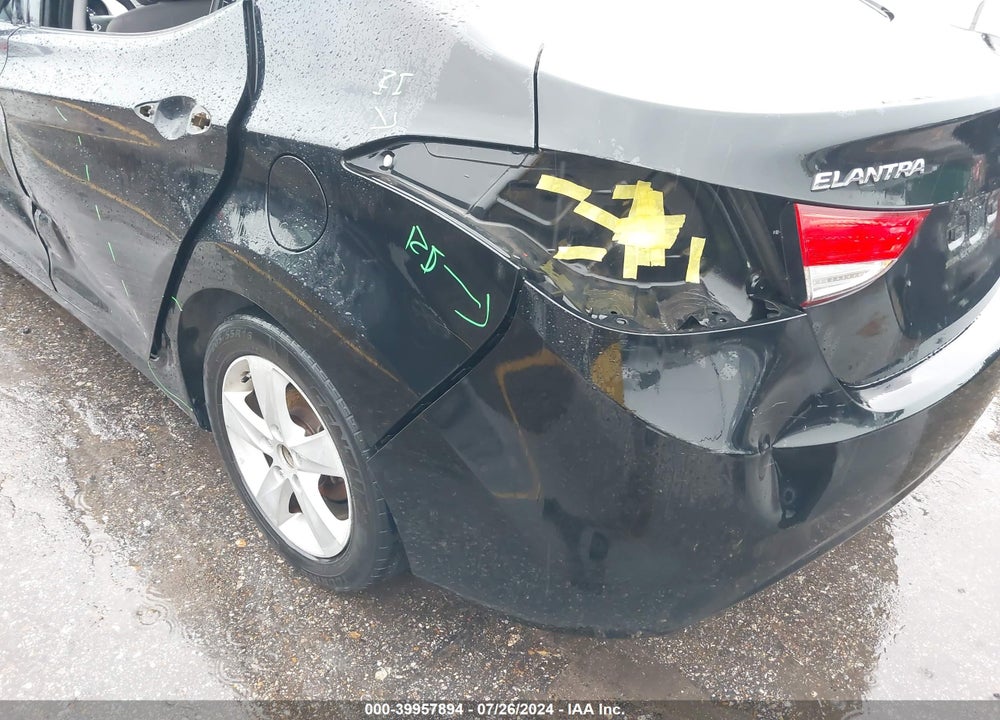 2013 HYUNDAI ELANTRA GLS VIN: 5NPDH4AE4DH168180