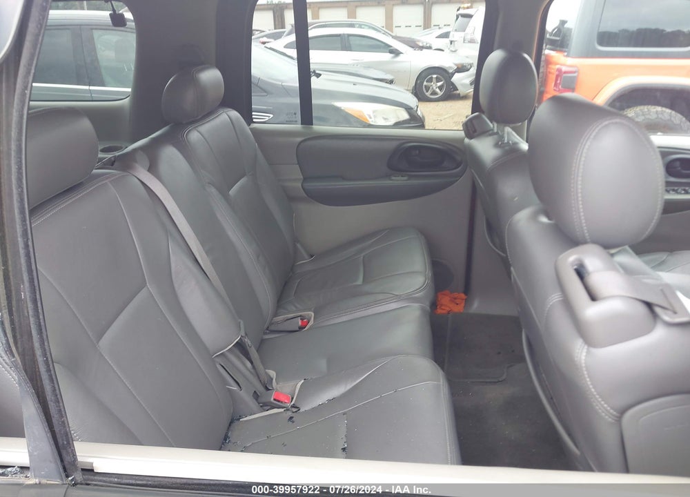 2003 CHEVROLET TRAILBLAZER EXT LT VIN: 1GNES16S236110815
