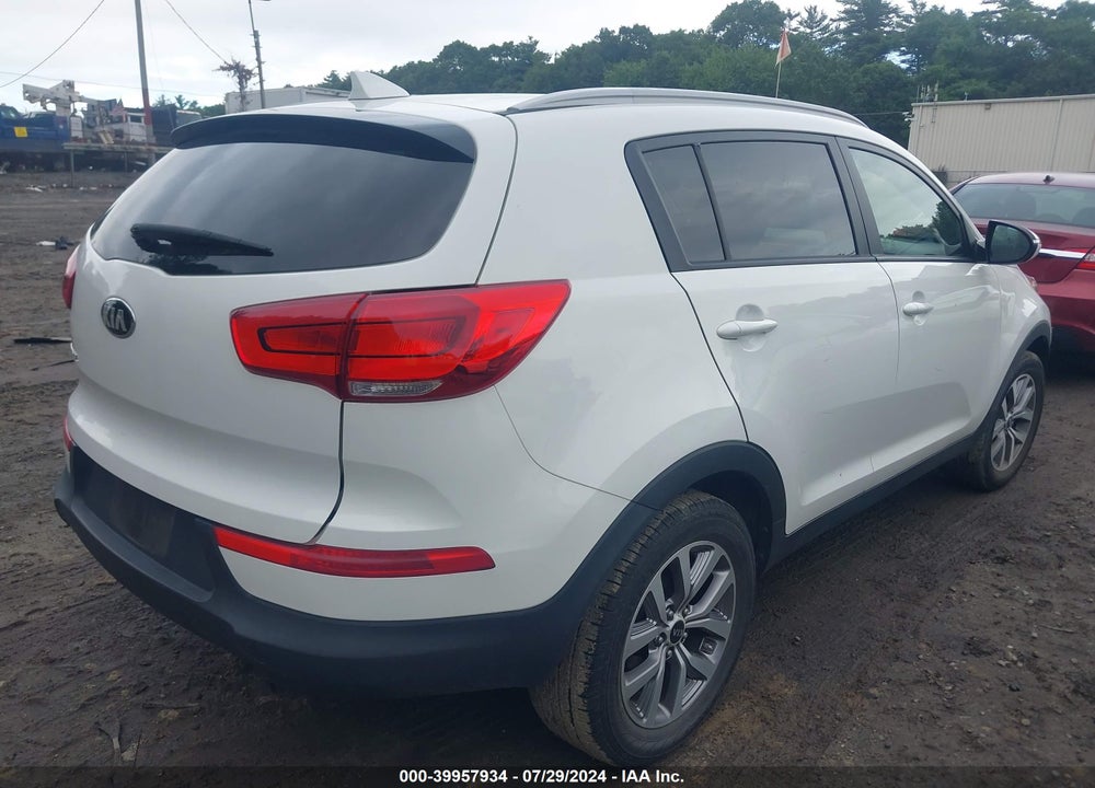 2015 KIA SPORTAGE VIN: KNDPB3AC8F7699753