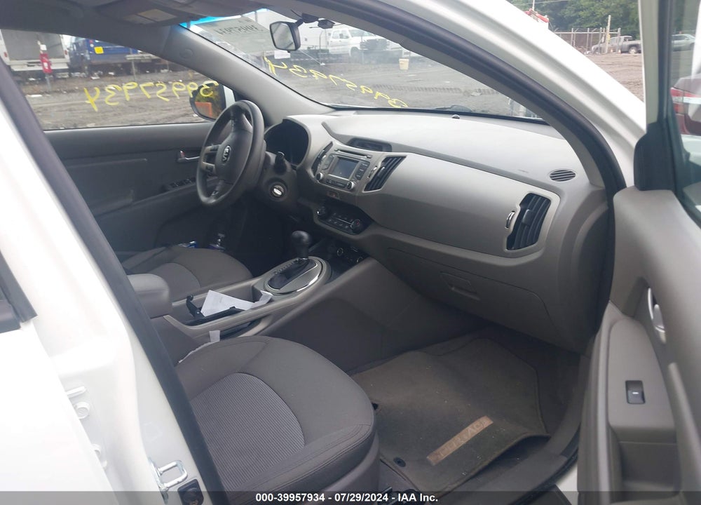 2015 KIA SPORTAGE VIN: KNDPB3AC8F7699753