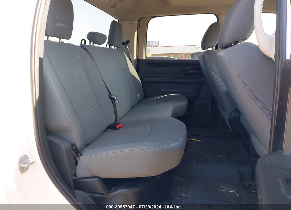2017 RAM 2500 TRADESMAN 4X4 8' BOX VIN: 3C6UR5HJXHG780962
