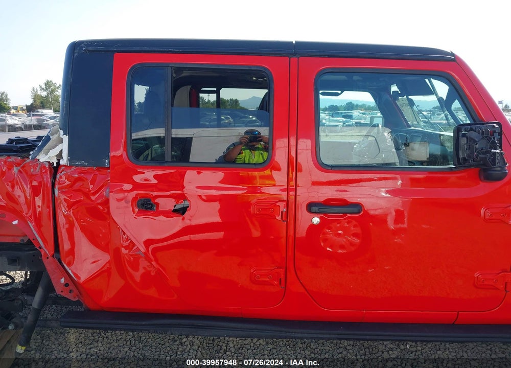 2021 JEEP GLADIATOR SPORT S 4X4 VIN: 1C6JJTAG4ML622417