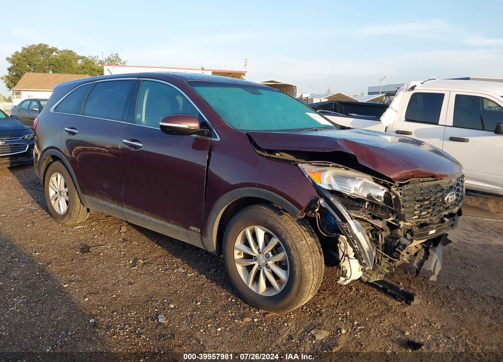 2019 KIA SORENTO 3.3L LX VIN: 5XYPGDA58KG442369
