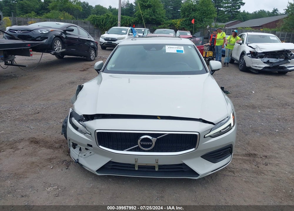 2019 VOLVO S60 T6 MOMENTUM VIN: 7JRA22TK5KG016245
