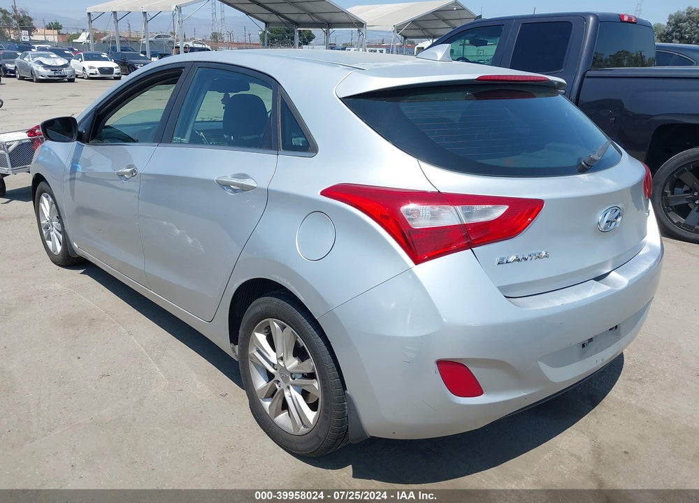 2013 HYUNDAI ELANTRA GT VIN: KMHD35LE6DU129822