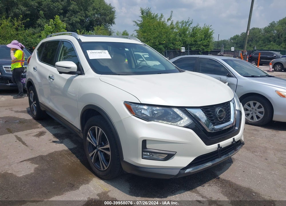 2019 NISSAN ROGUE SV VIN: JN8AT2MV4KW380736
