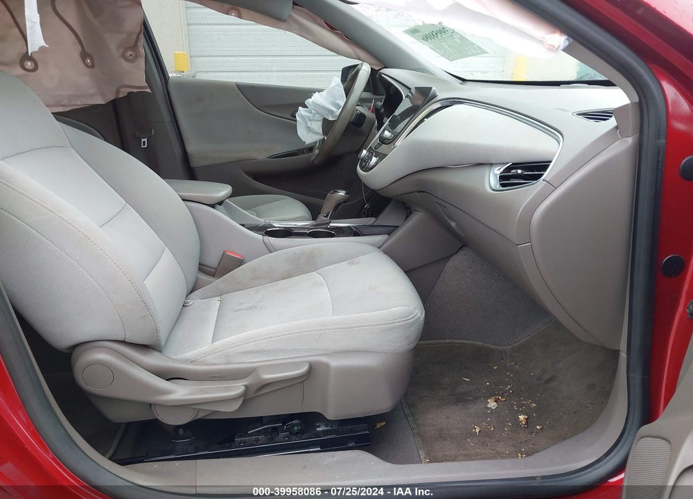 2018 CHEVROLET MALIBU LT VIN: 1G1ZD5ST5JF256321