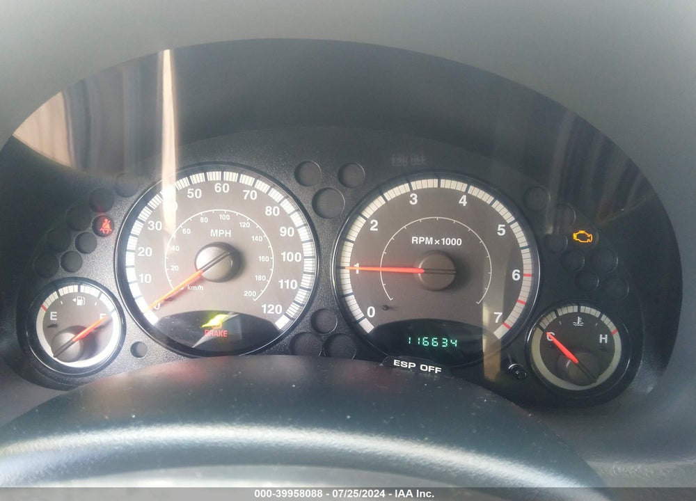 2007 JEEP LIBERTY SPORT VIN: 1J4GL48K47W639857