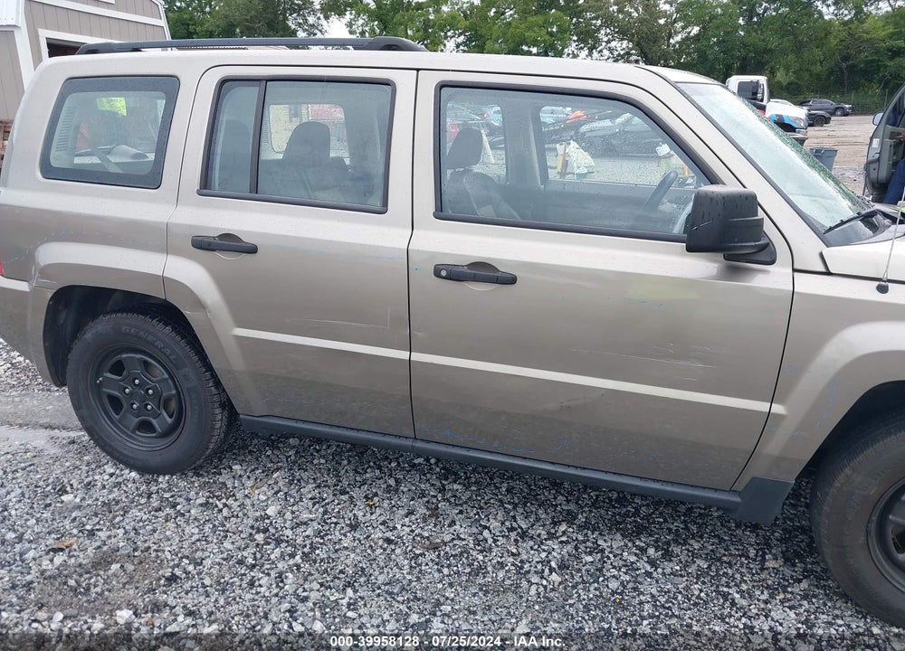 2008 JEEP PATRIOT SPORT VIN: 1J8FT28048D706645