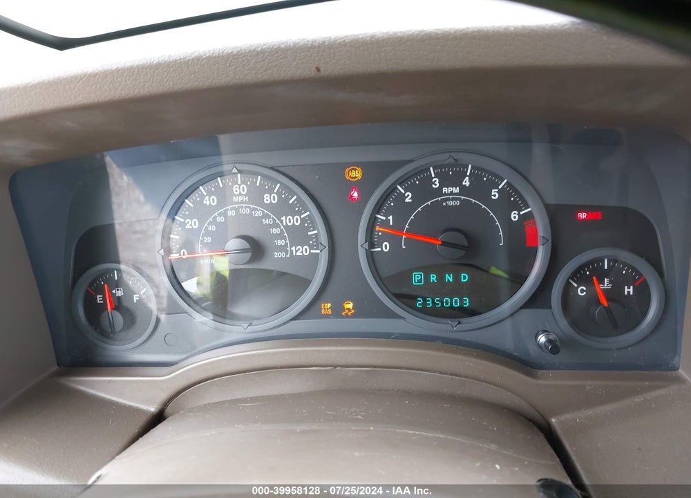 2008 JEEP PATRIOT SPORT VIN: 1J8FT28048D706645