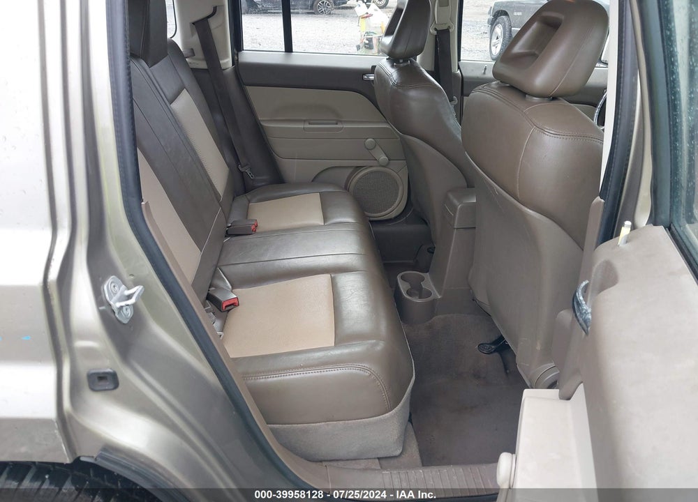 2008 JEEP PATRIOT SPORT VIN: 1J8FT28048D706645