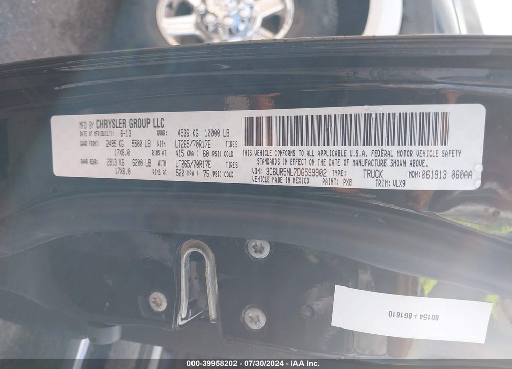 2013 RAM 2500 LAIE VIN: 3C6UR5NL7DG599902