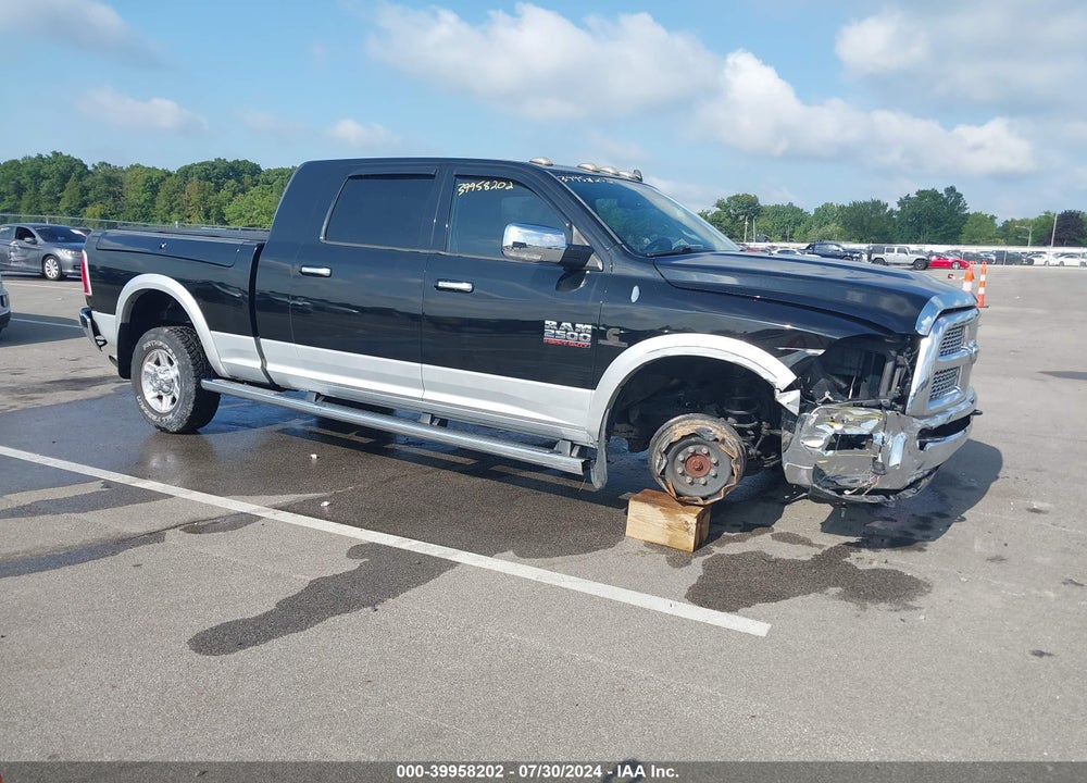 2013 RAM 2500 LAIE VIN: 3C6UR5NL7DG599902
