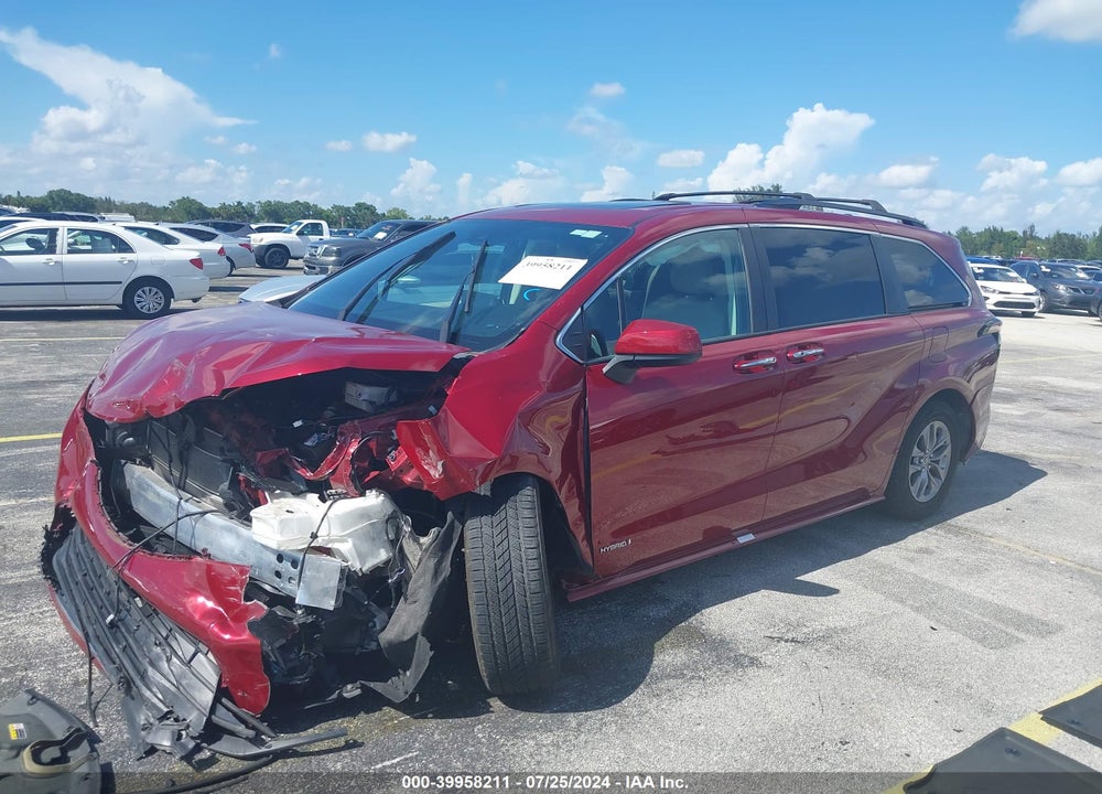 2021 TOYOTA SIENNA XLE VIN: 5TDJSKFC6MS024298