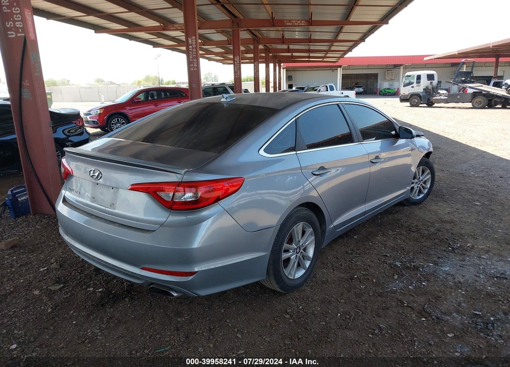 2017 HYUNDAI SONATA VIN: 5NPE24AF0HH471445