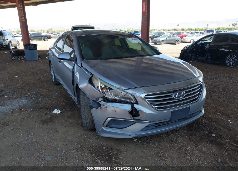 2017 HYUNDAI SONATA VIN: 5NPE24AF0HH471445