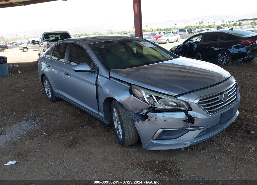 2017 HYUNDAI SONATA VIN: 5NPE24AF0HH471445
