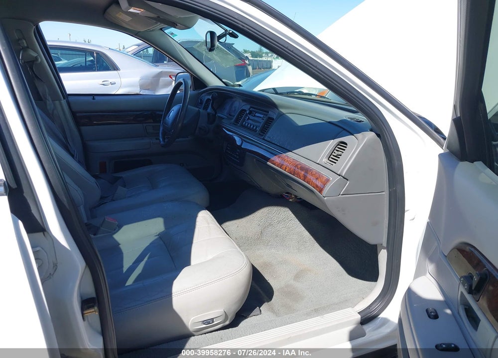 2004 MERCURY GRAND MARQUIS VIN: 2MEFM75W84X650480