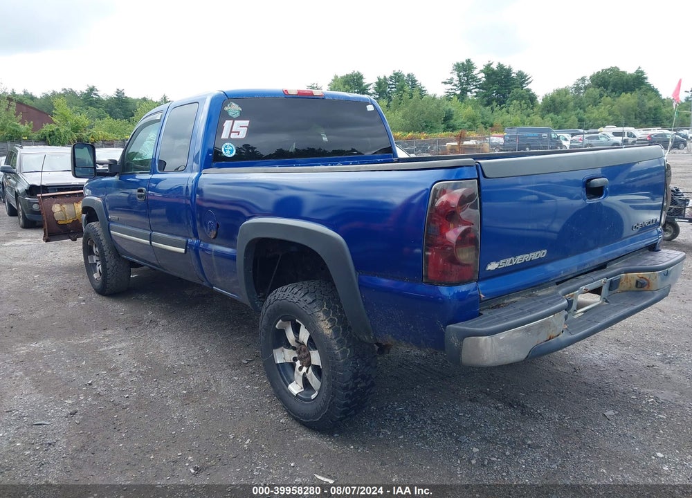2003 CHEVROLET SILVERADO 2500HD LS VIN: 1GCHK29UX3E190007