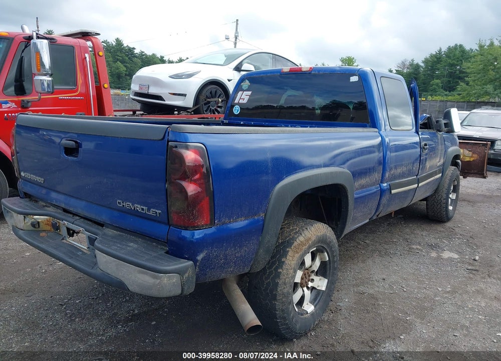 2003 CHEVROLET SILVERADO 2500HD LS VIN: 1GCHK29UX3E190007