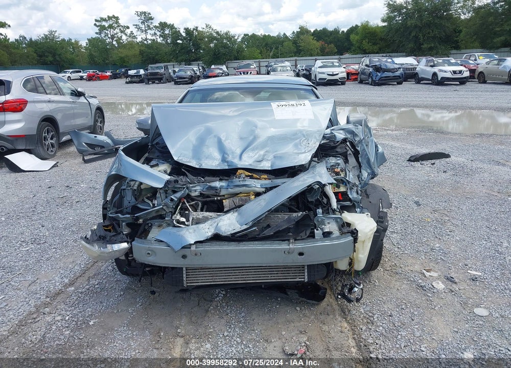 2013 VOLVO C70 T5 VIN: YV1672MC8DJ141057