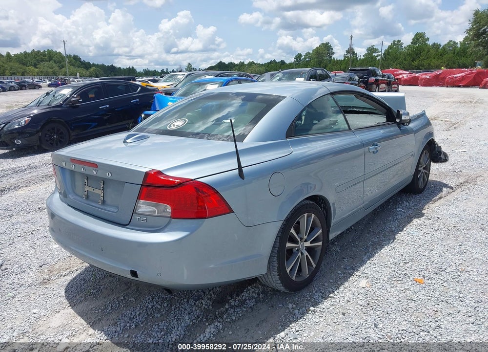 2013 VOLVO C70 T5 VIN: YV1672MC8DJ141057