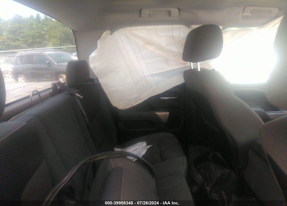 2015 CHEVROLET SILVERADO 1500 LT VIN: 1GCVKREC2FZ377554