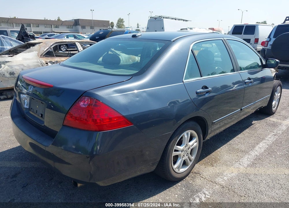 2007 HONDA ACCORD 2.4 EX VIN: 1HGCM568X7A100432