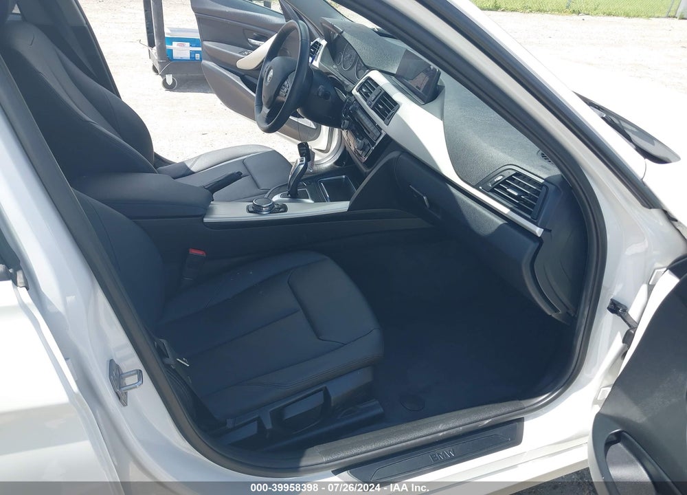 2016 BMW 320I VIN: WBA8E1G51GNT36164