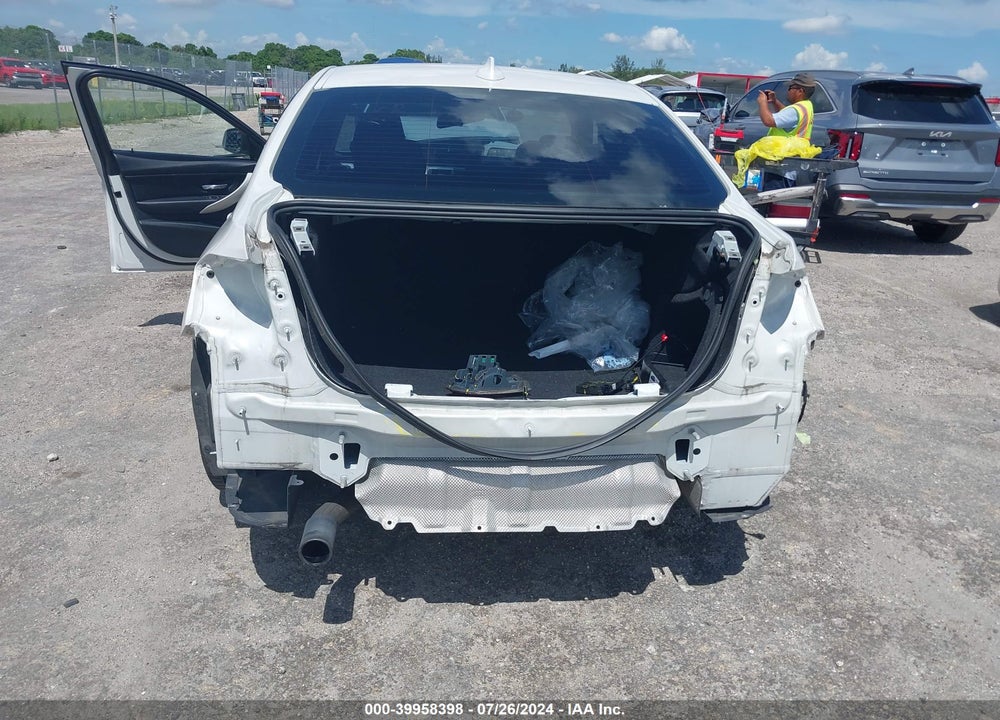 2016 BMW 320I VIN: WBA8E1G51GNT36164