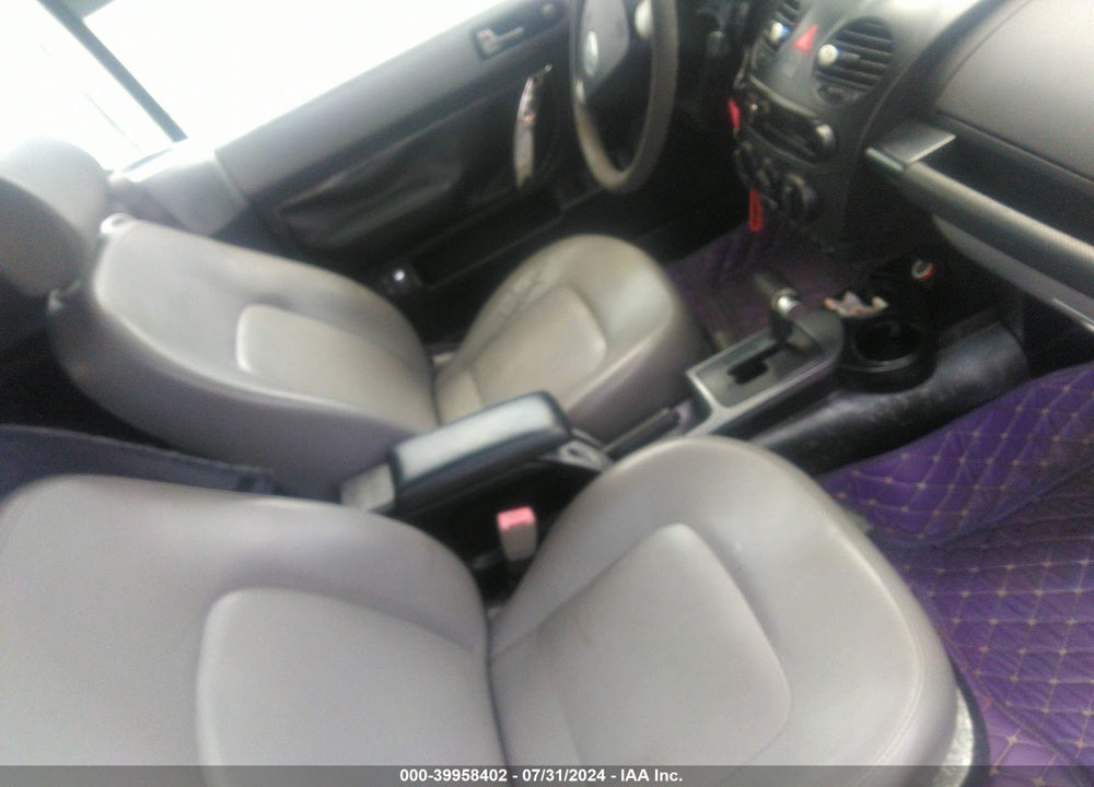 2005 VOLKSWAGEN NEW BEETLE GLS VIN: 3VWCM31Y25M353008