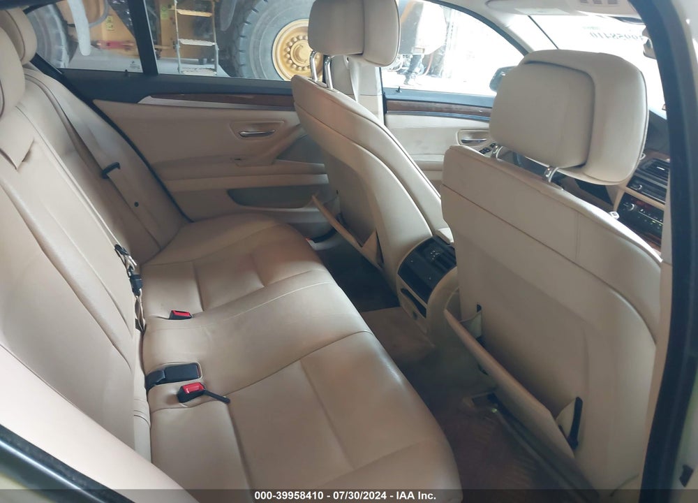 2012 BMW 528I XDRIVE VIN: WBAXH5C54CDW05578