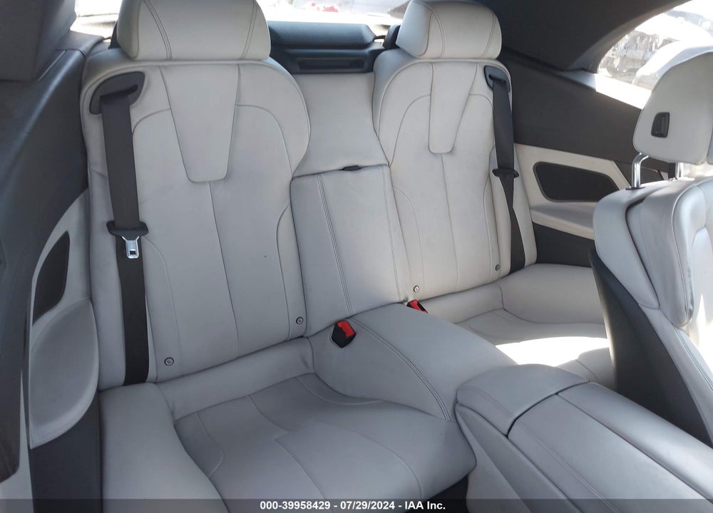 2012 BMW M6 VIN: WBSLZ9C5XCC985482