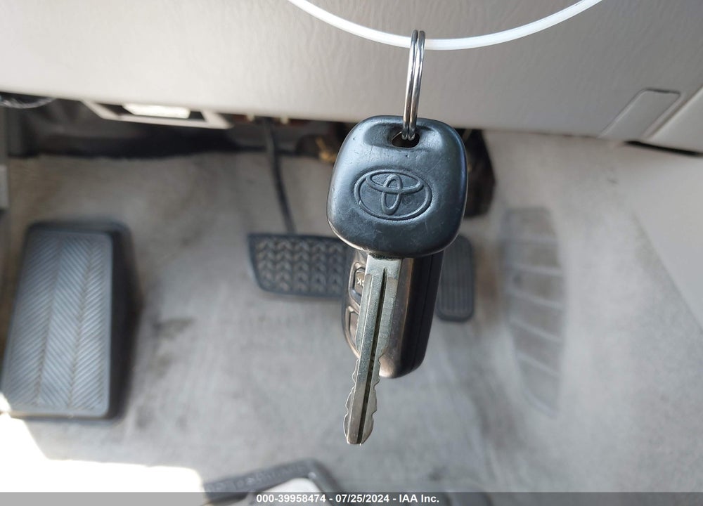 2003 TOYOTA CAMRY LE/SE/XLE VIN: 4T1BE32K93U665420