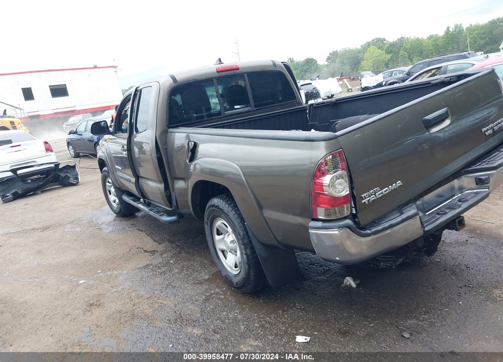 2015 TOYOTA TACOMA PRERUNNER V6 VIN: 5TFTU4GN7FX084148