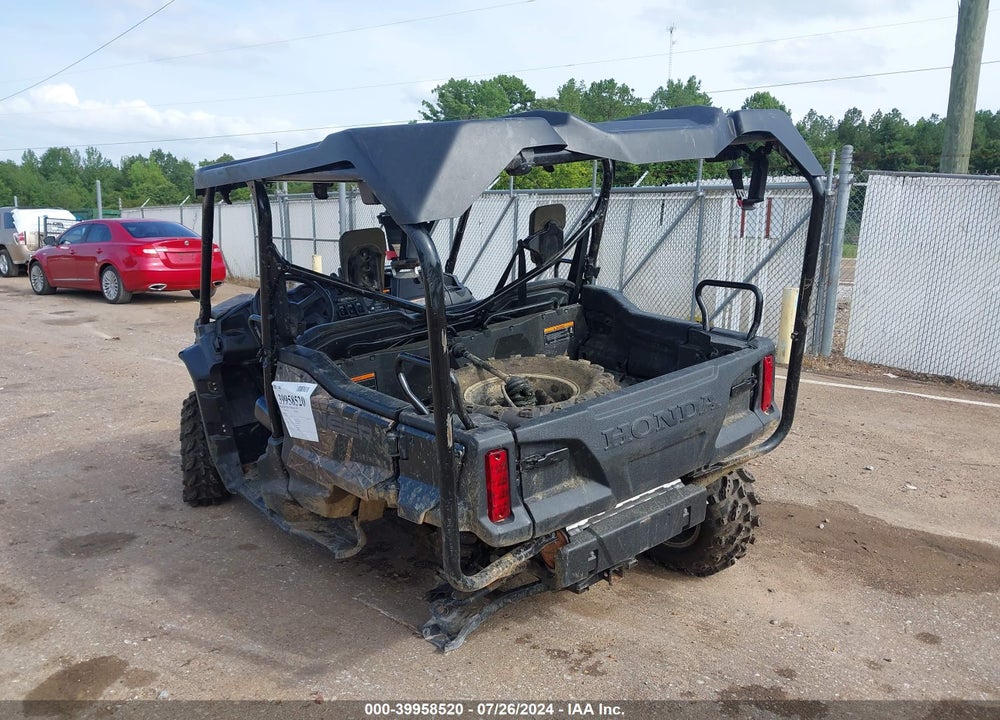 2022 HONDA SXS1000 M3 VIN: 1HFVE04P2N4675224