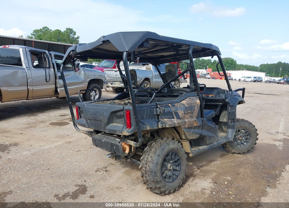 2022 HONDA SXS1000 M3 VIN: 1HFVE04P2N4675224