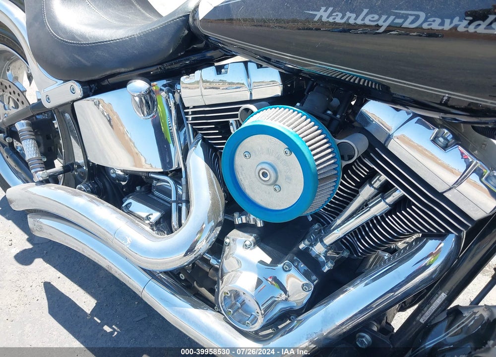 2004 HARLEY-DAVIDSON FXSTDI VIN: 1HD1JBB374Y077863