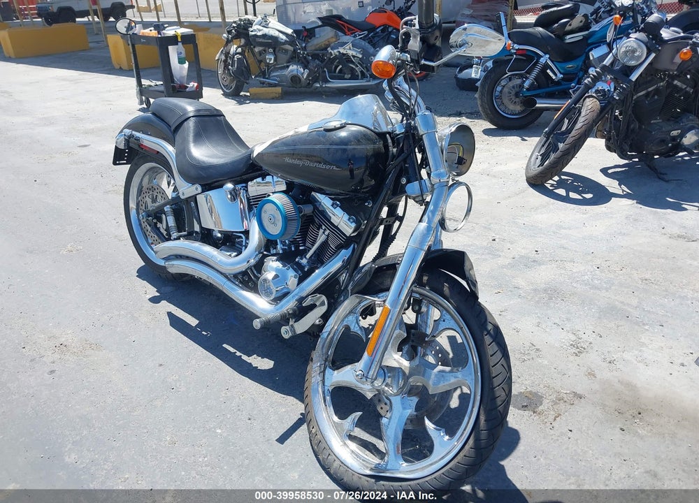 2004 HARLEY-DAVIDSON FXSTDI VIN: 1HD1JBB374Y077863
