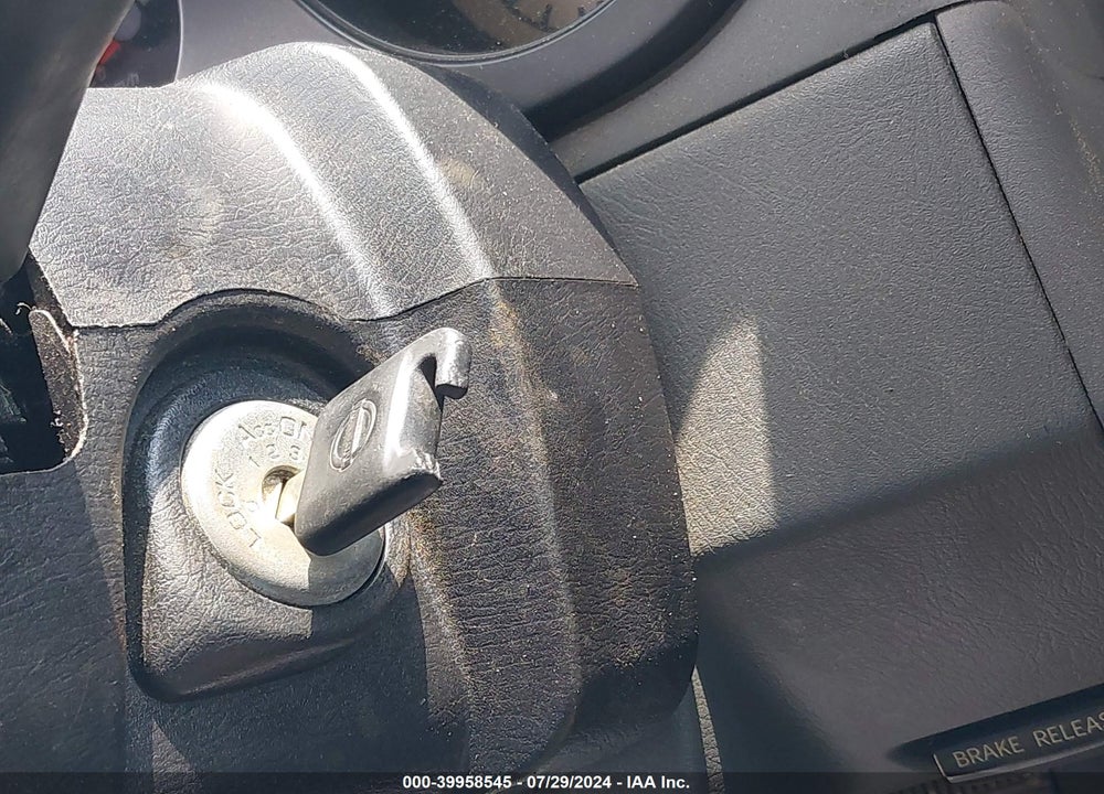 2004 NISSAN XTERRA XE VIN: 5N1ED28Y44C655150
