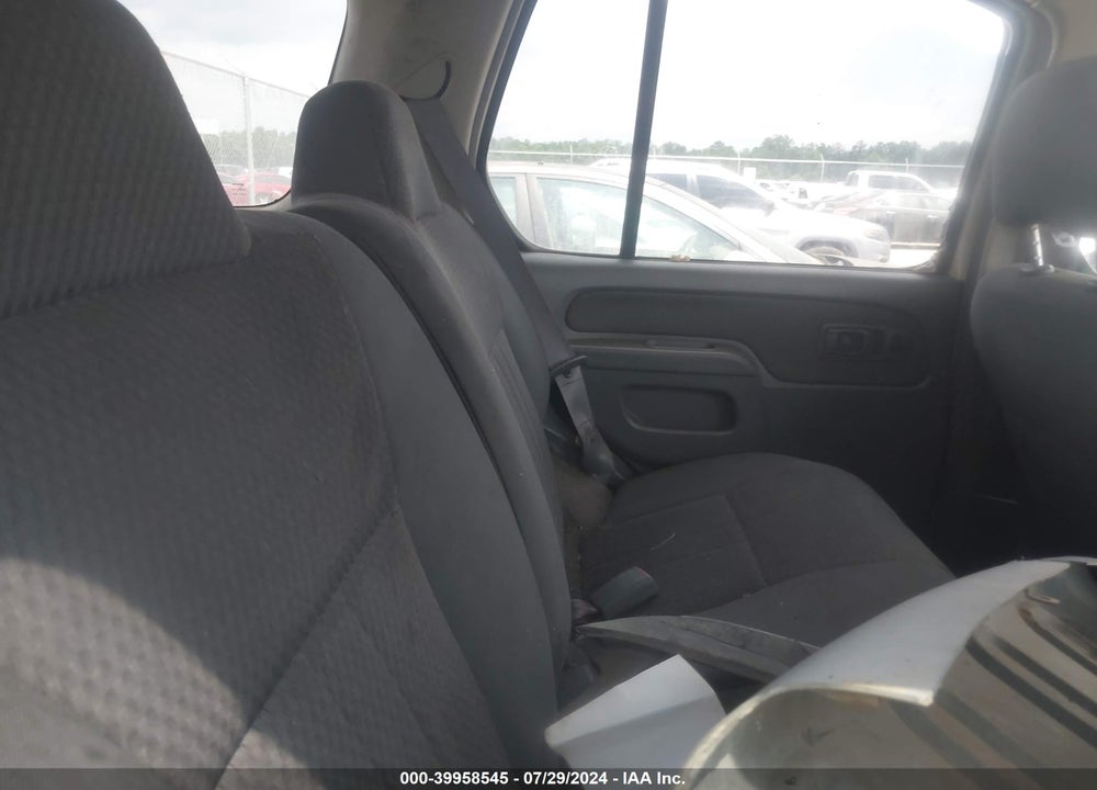 2004 NISSAN XTERRA XE VIN: 5N1ED28Y44C655150