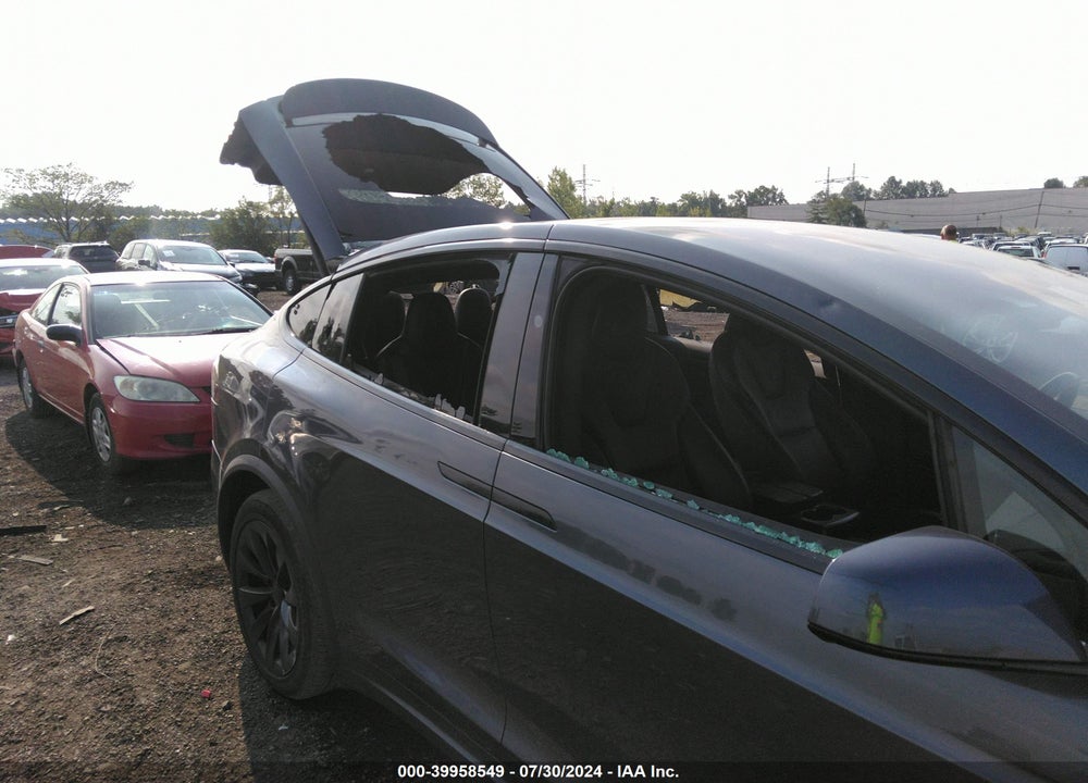 2020 TESLA MODEL X PERFORMANCE DUAL MOTOR ALL-WHEEL DRIVE VIN: 5YJXCBE40LF263575