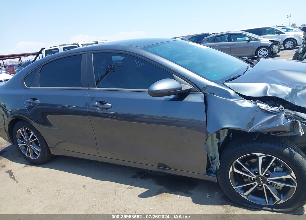 2022 KIA FORTE LXS VIN: 3KPF24AD4NE432389