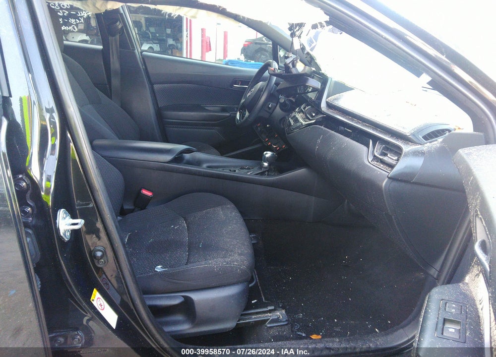 2018 TOYOTA C-HR XLE/XLE PREMIUM VIN: NMTKHMBX7JR008273