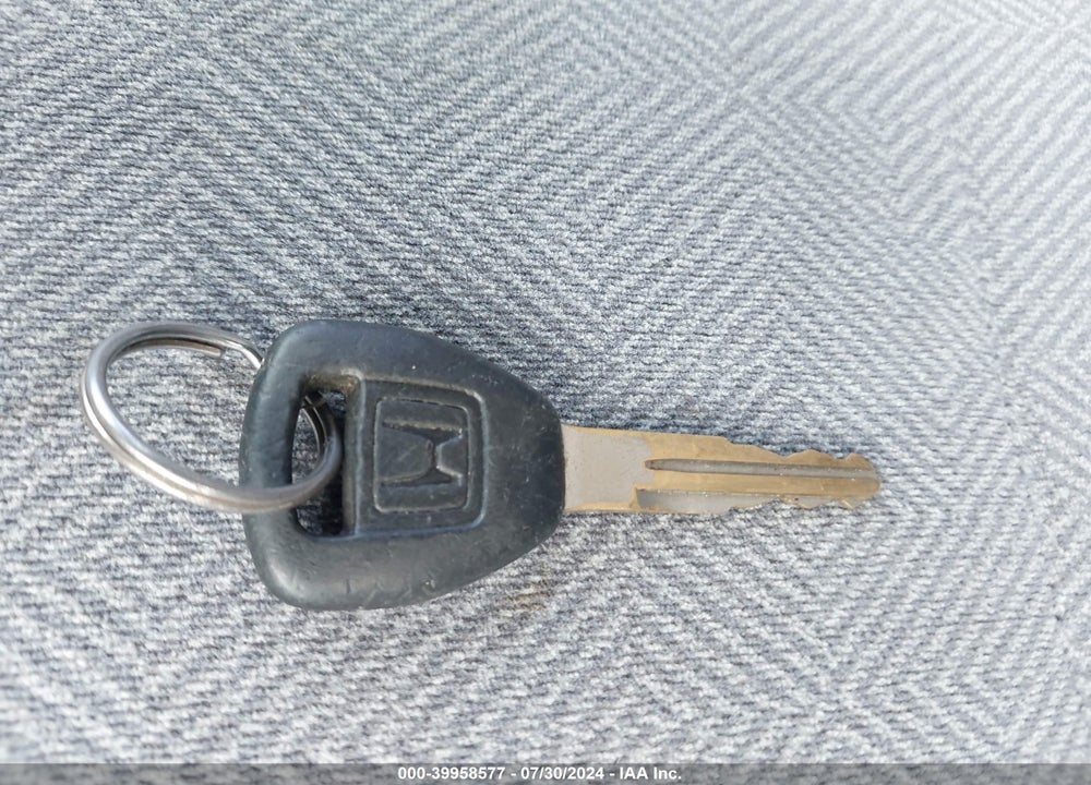 2002 HONDA CIVIC EX VIN: JHMES26832S002775